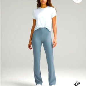 NWT lululemon smooth fit high rise pant size 8